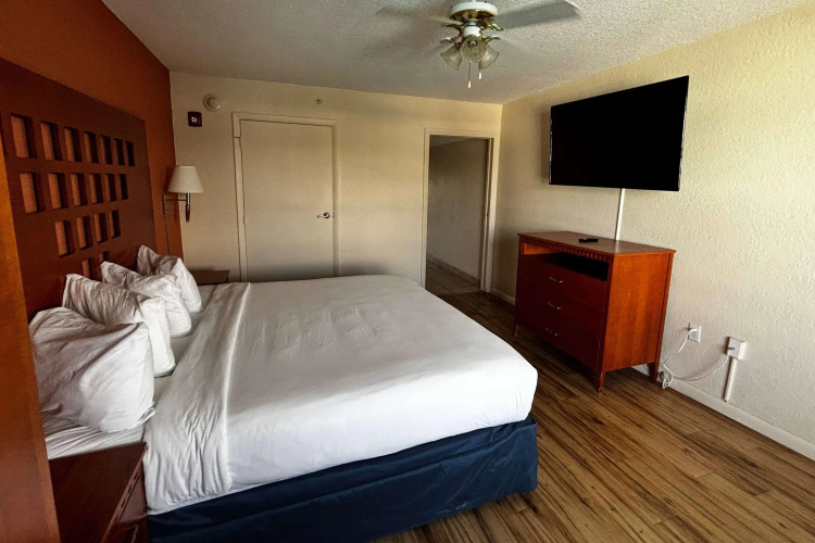Ramada by Wyndham Hotel & Water Park