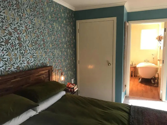 Glascroft Gardens - Bed & Breakfast