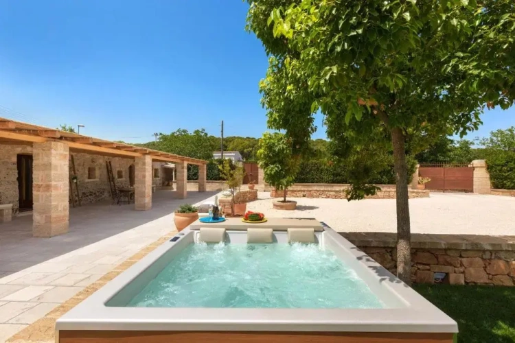 3 Bedrooms Villa