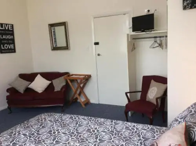 Primrose Manor
