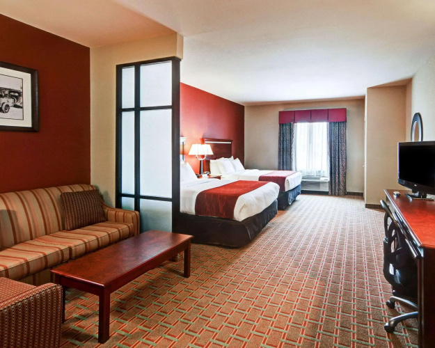 Comfort Suites Lake Worth