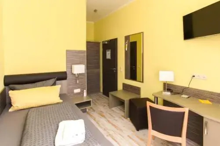 Pension Eshramo