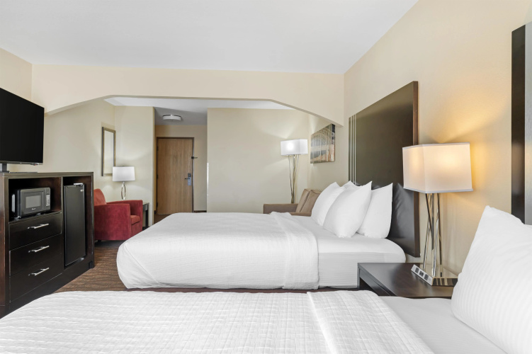 Best Western Plus Capital Inn photo 8