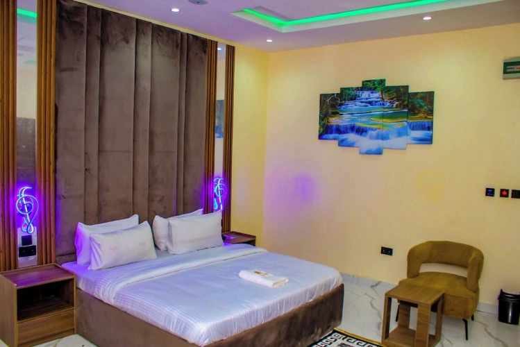 Comfort room