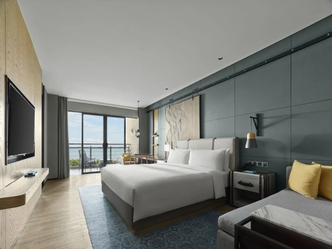 Premier Double room with balcony and with ocean view
