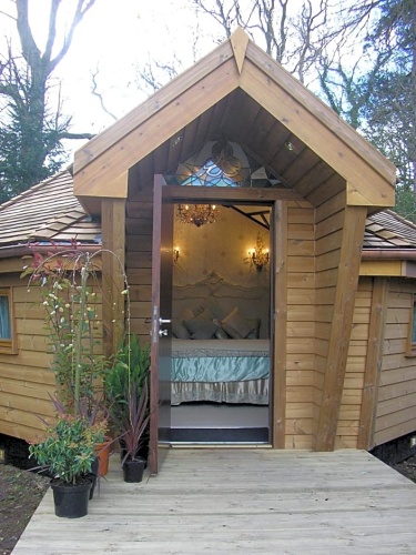 Suite with garden view