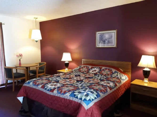 Colwell Inn