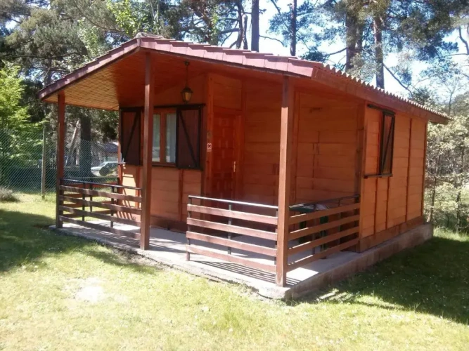 2 Bedrooms Bungalow
