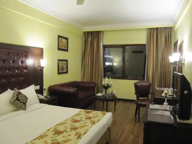 Superior Quadruple room with garden view