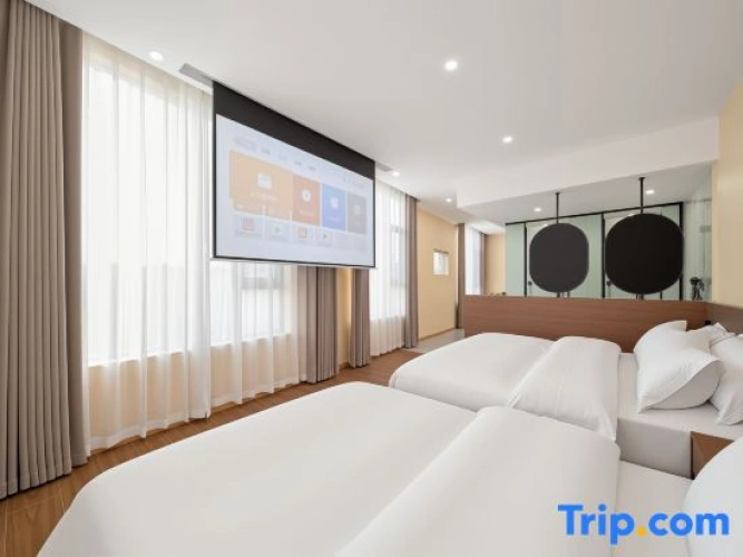 Standard Twin Family room