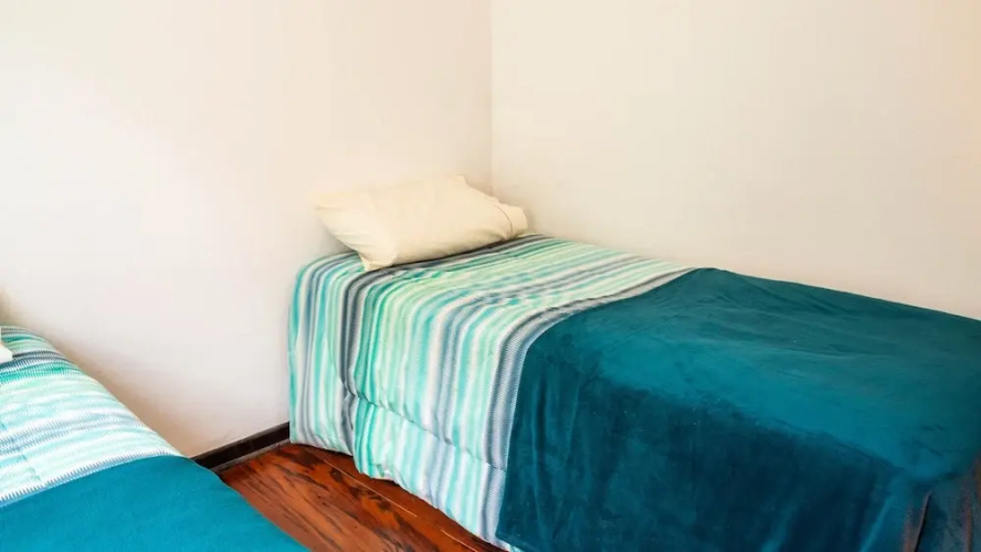 Casa com Lareira Wi-fi e Varanda com Vista