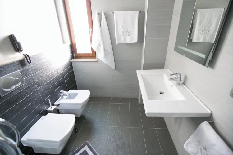Standard Double room with city view