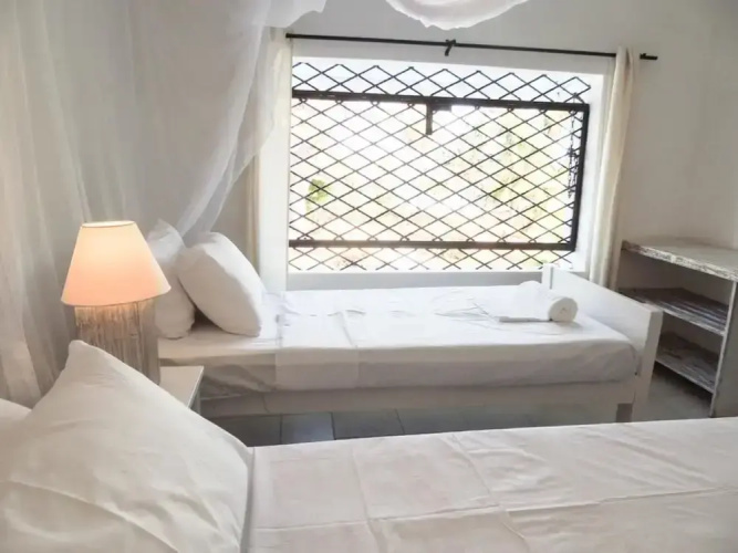 Baobab Beach House Bed & Breakfast