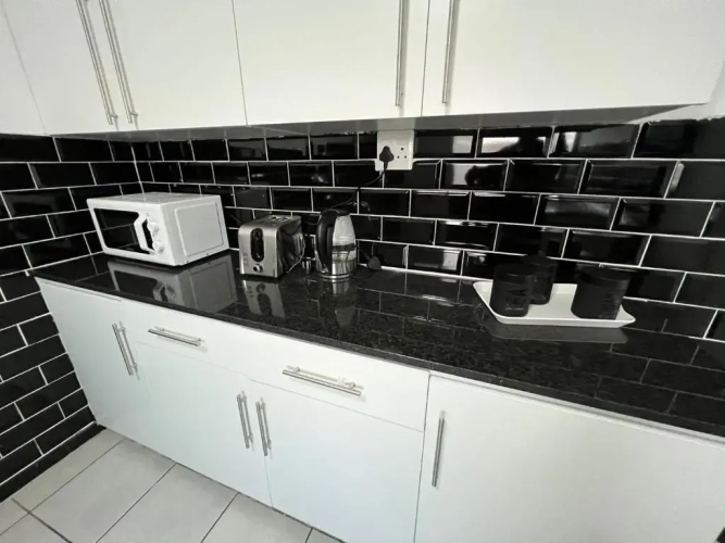 Safi Suites-Cozy 3 bedroom Apt-8