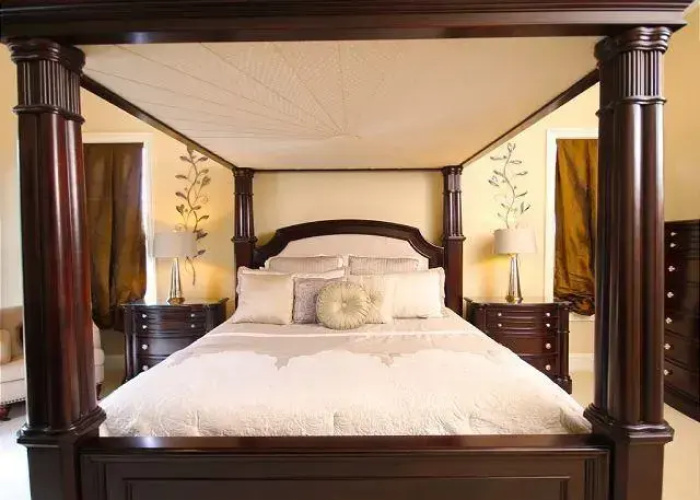 Grand Traverse House