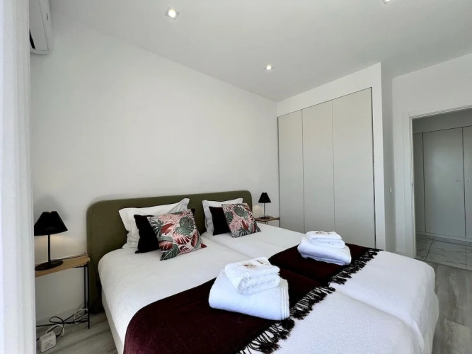 3 Bedrooms Apartment with balcony