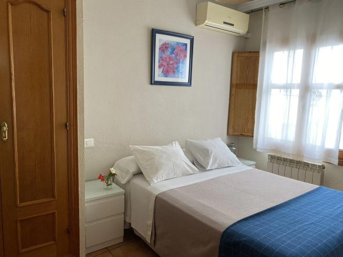 Hostal Moscatel