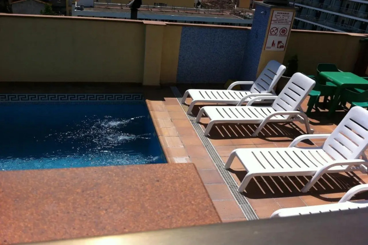 Mefolinkel Suits Hotel