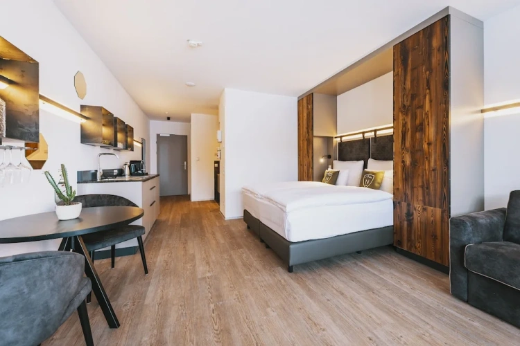 Deluxe Double room with balcony