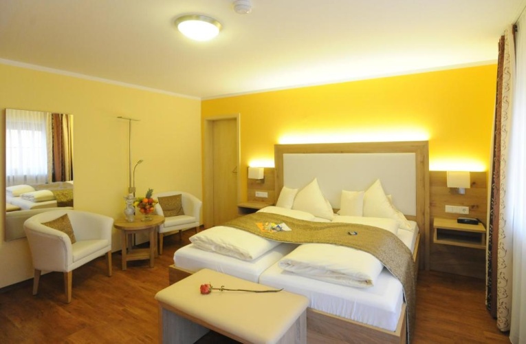 Deluxe Double room with balcony