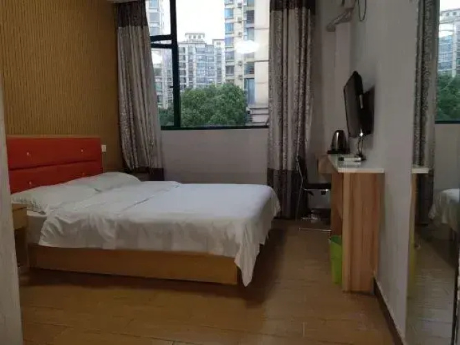 No.1 hotel