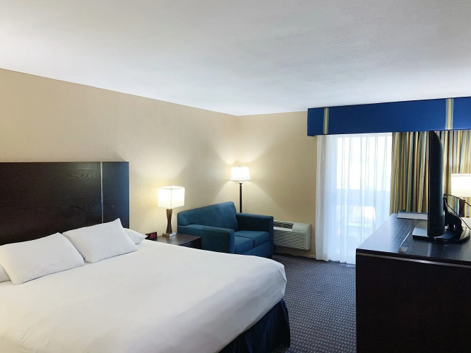 The Pacific Inn