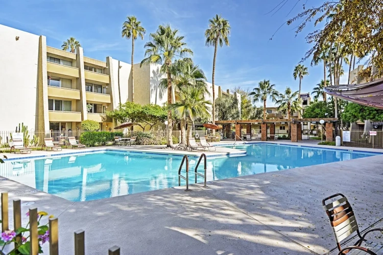 2 Bedrooms Apartment with balcony