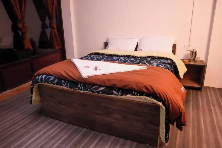 Economy Double room with balcony
