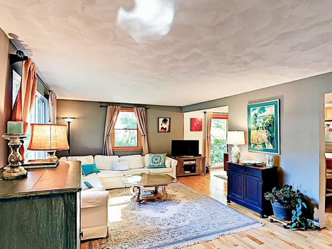 46 Paola Dr Home