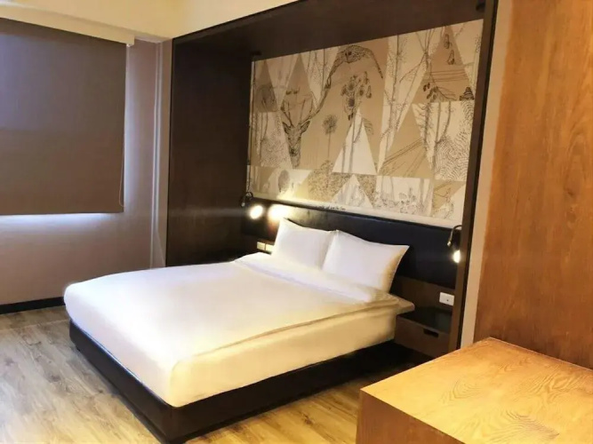 Taichung Easylazy Inn