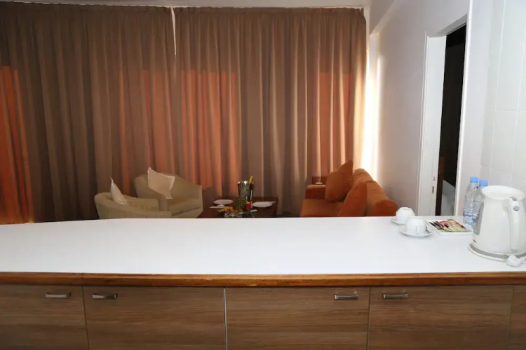Douma Hotel