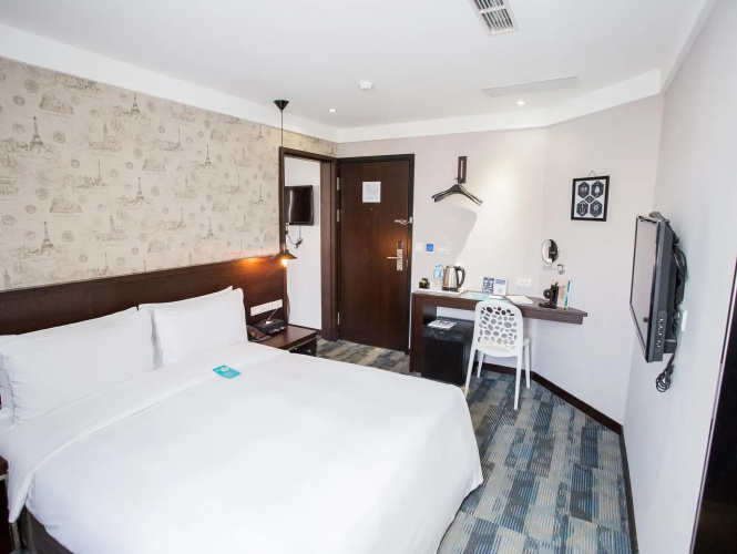 Khan Hotel