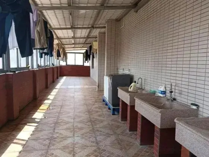 Baorong Hotel