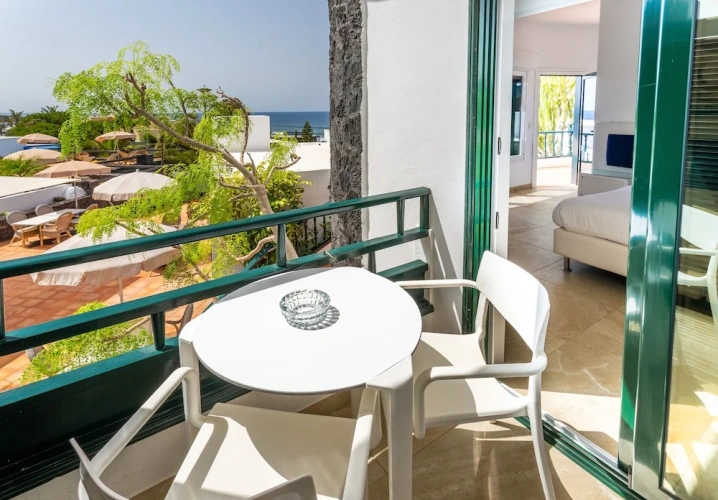 Standard Double room with sea view