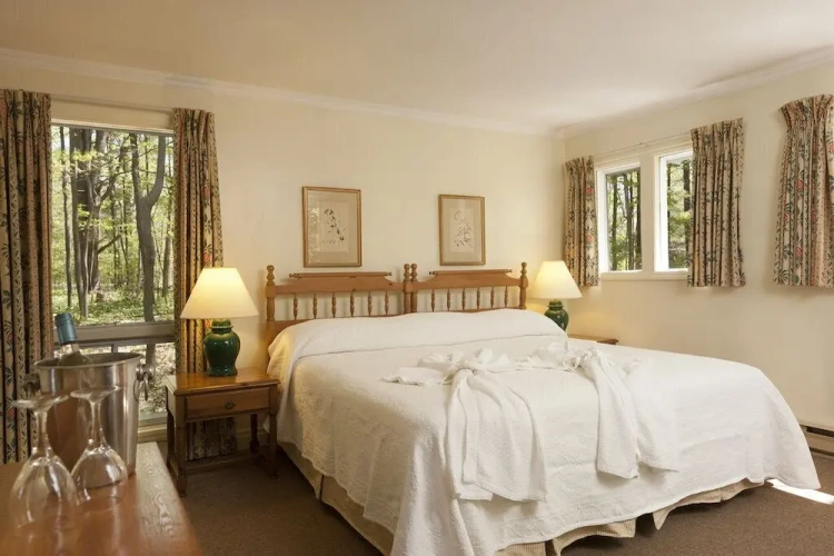 Comfort Quadruple room with lake view