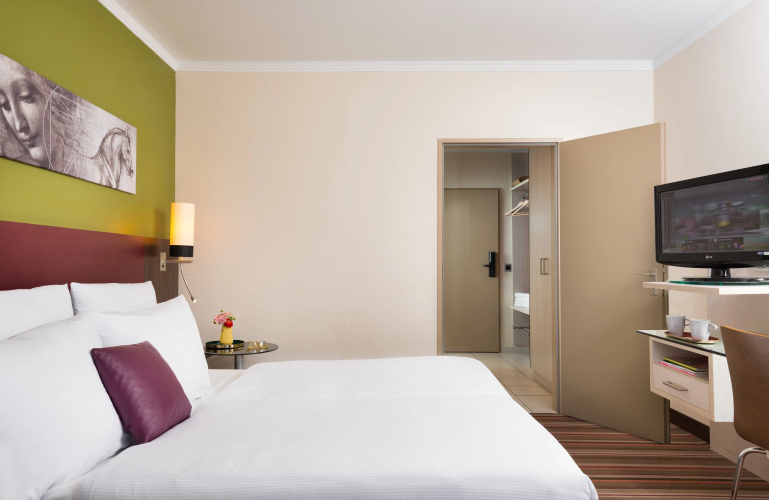 Leonardo Hotel And Residenz Munchen photo 6