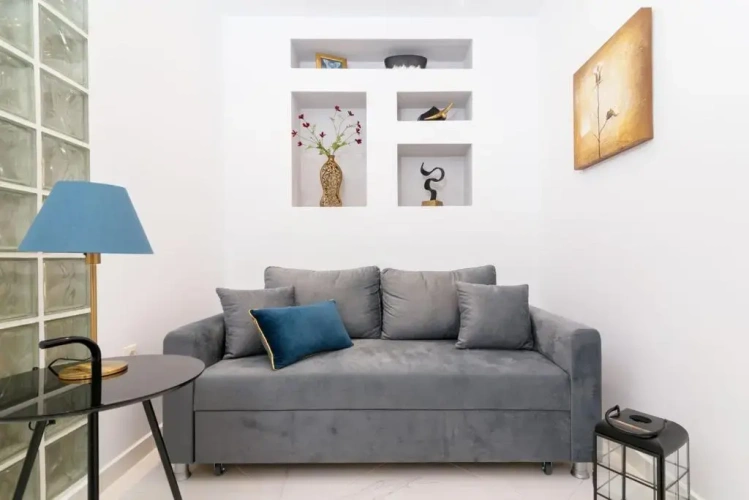 2 Bedrooms Apartment