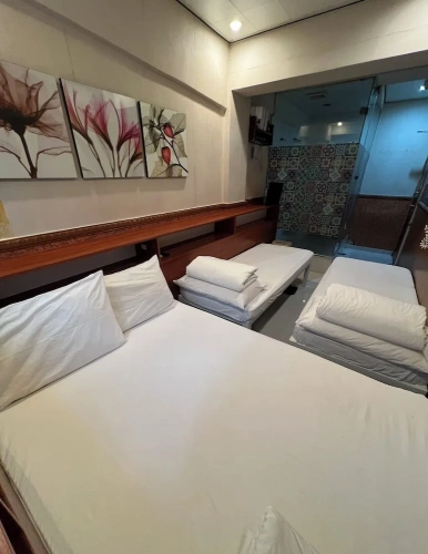 Standard Quadruple room