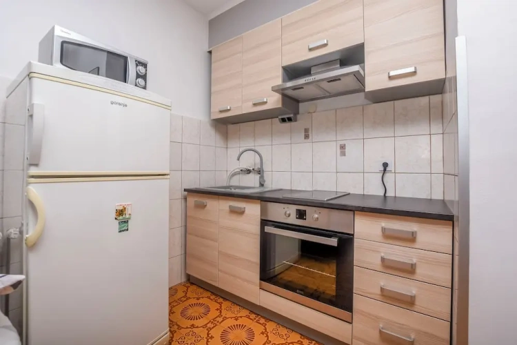 Apartment with balcony