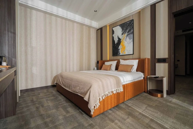 Standard Suite