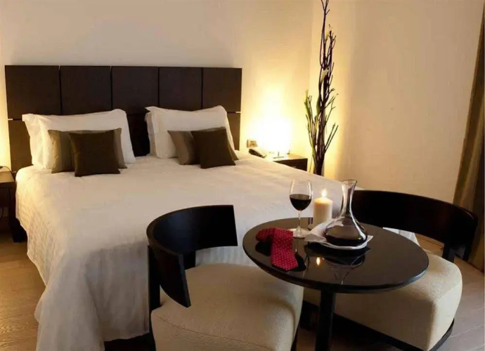 Petit Hotel