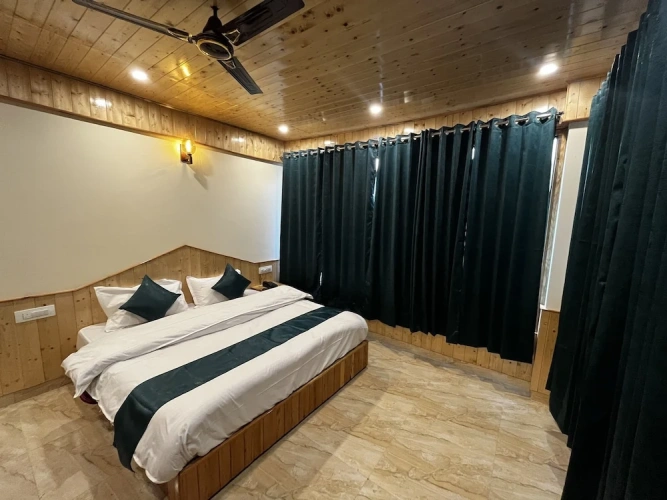 Superior room