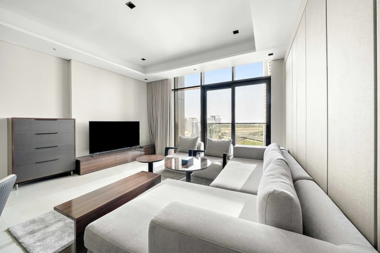 Modern 1BR With Stunning Views in Business Bay