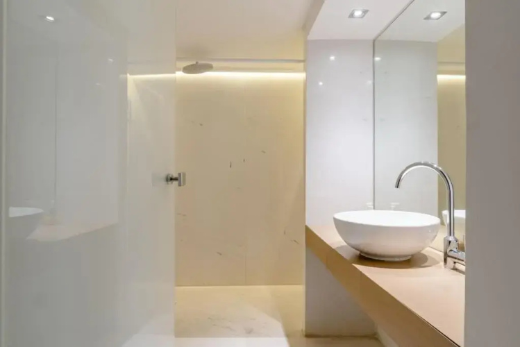 Elegant 2BD Evelpidon Apartment