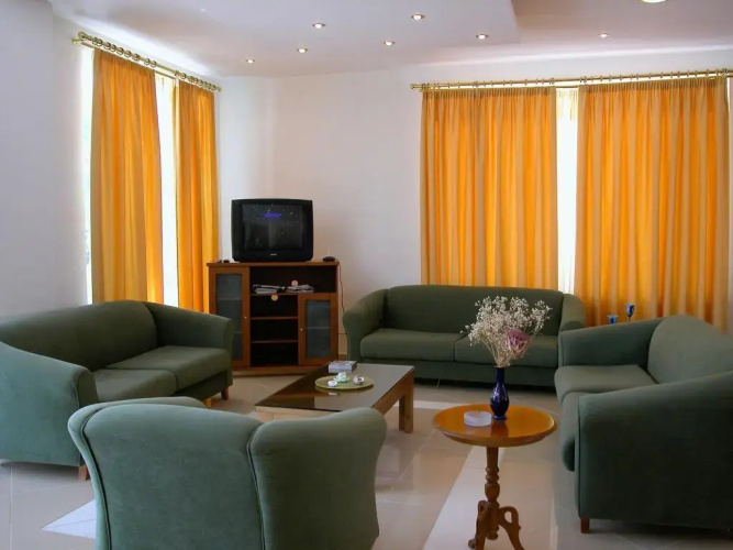 Nontas Aparthotel
