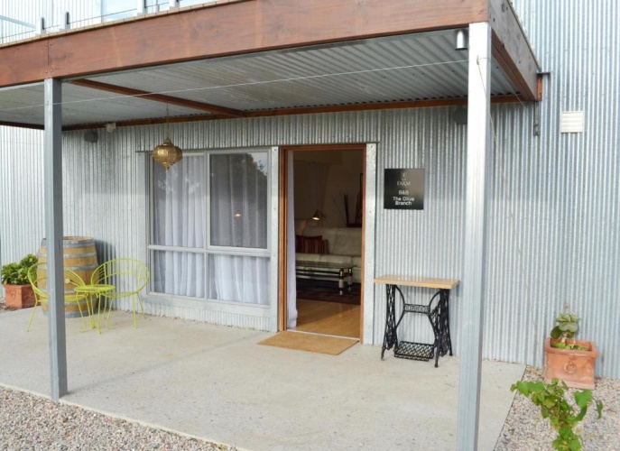 1 Bedroom Apartment with balcony