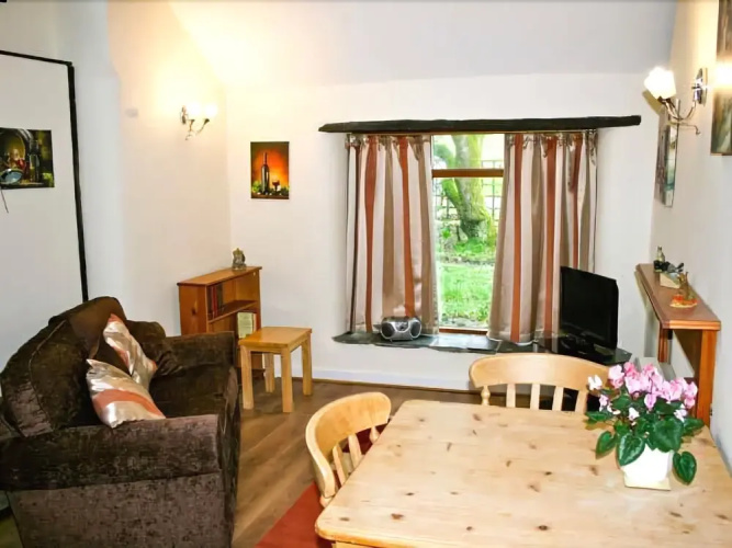 Willow Cottage