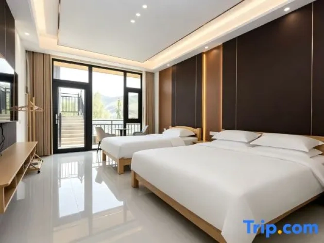 Standard Family room