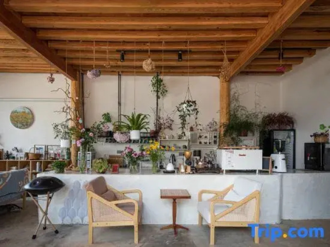 Shaxi Jishu Homestay