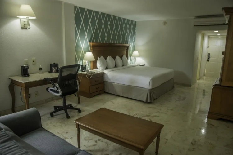 Standard Quadruple room with balcony and with view
